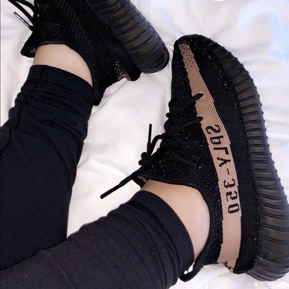 Yeezy Boost 350 V2 ‘Copper’ - Picture 5 of 5